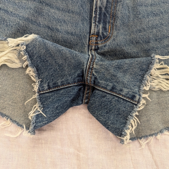 Abercrombie and Fitch denim shorts - Picture 4 of 4